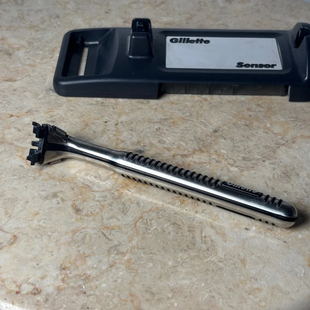 Gillette Sensor Razor Silver Metal Handle Vintage Storage Case Mirror 1 Cart